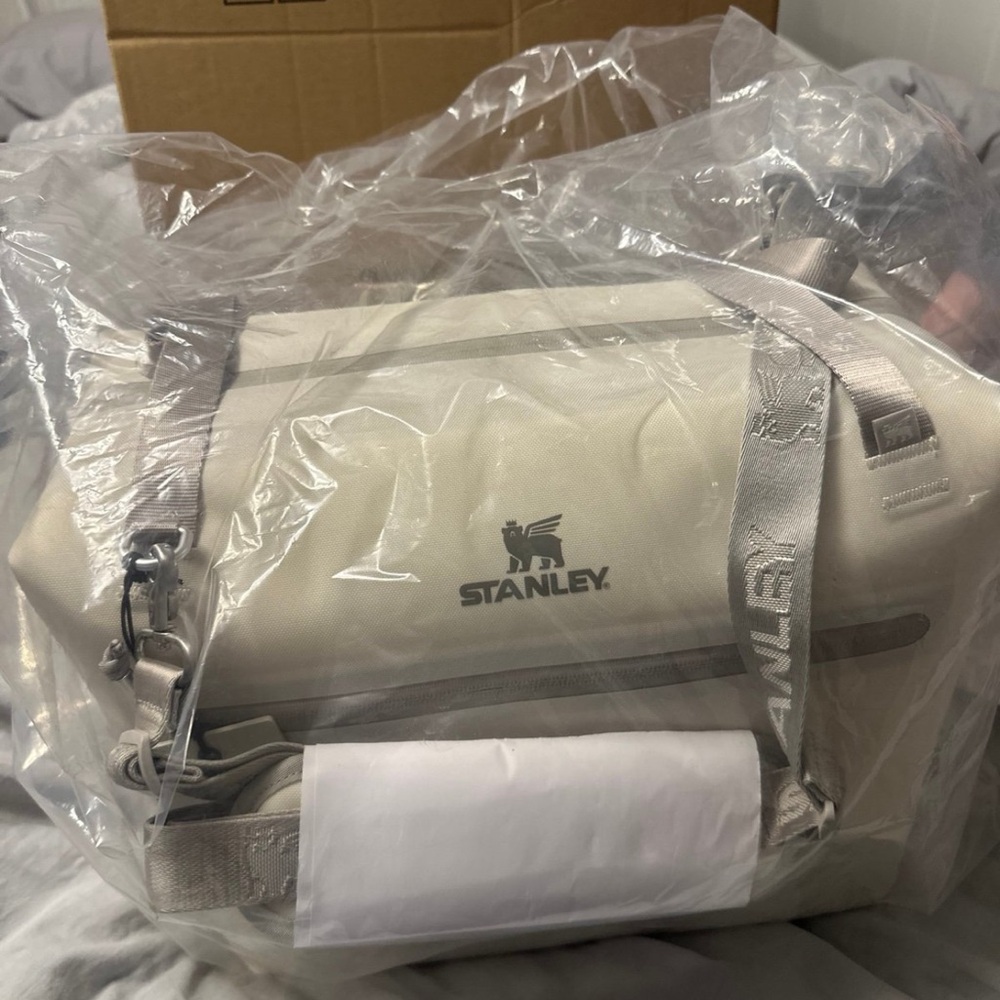 Stanley soft cooler lunch bag